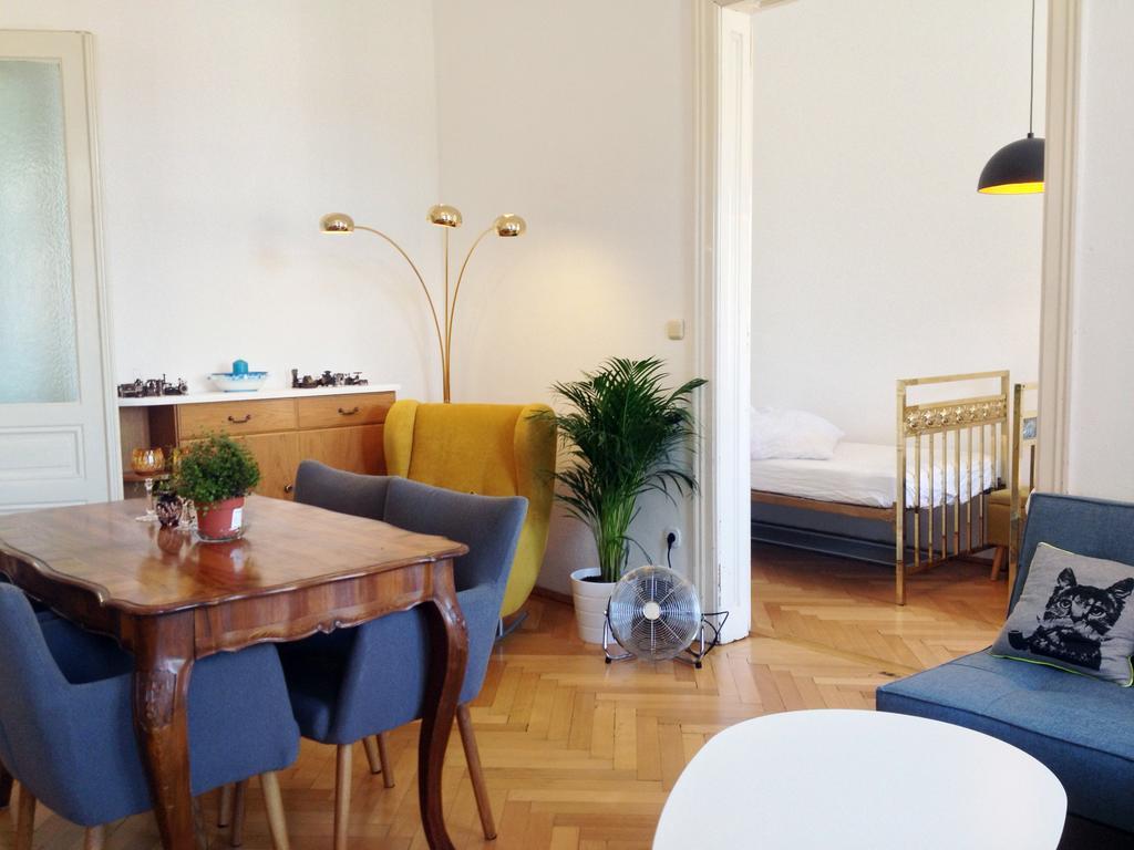 Apartament Big Vintage Style Flat Near Schonbrunn Wiedeń Zewnętrze zdjęcie