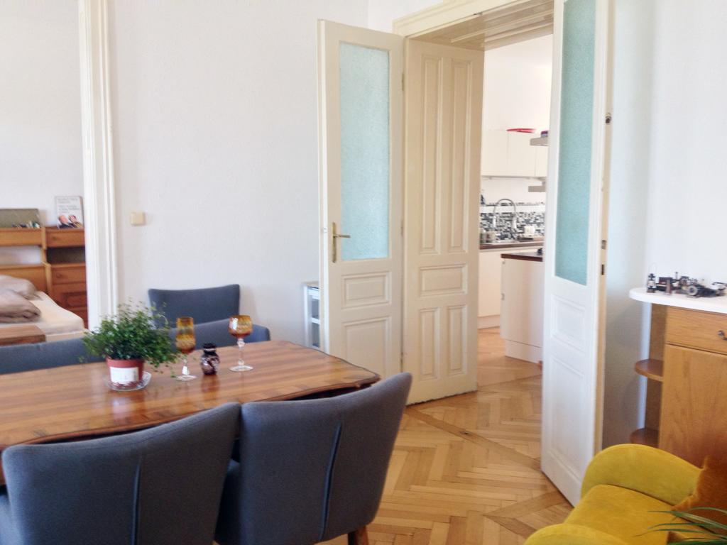 Apartament Big Vintage Style Flat Near Schonbrunn Wiedeń Zewnętrze zdjęcie