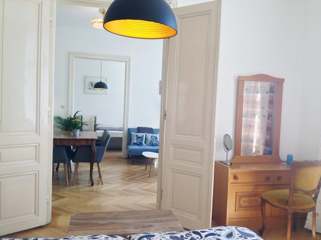 Apartament Big Vintage Style Flat Near Schonbrunn Wiedeń Zewnętrze zdjęcie